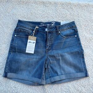 Seven 7 weekend shorts size 6